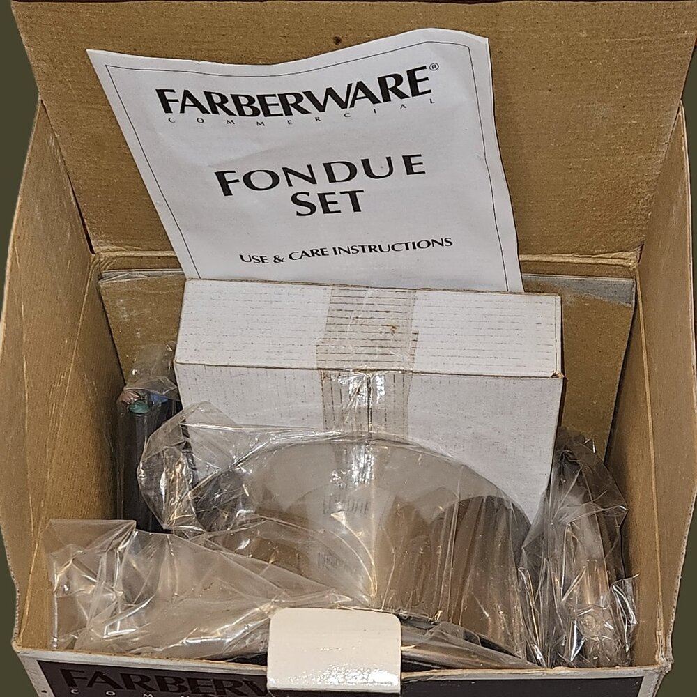 Fondue Set - Picture 2 of 4